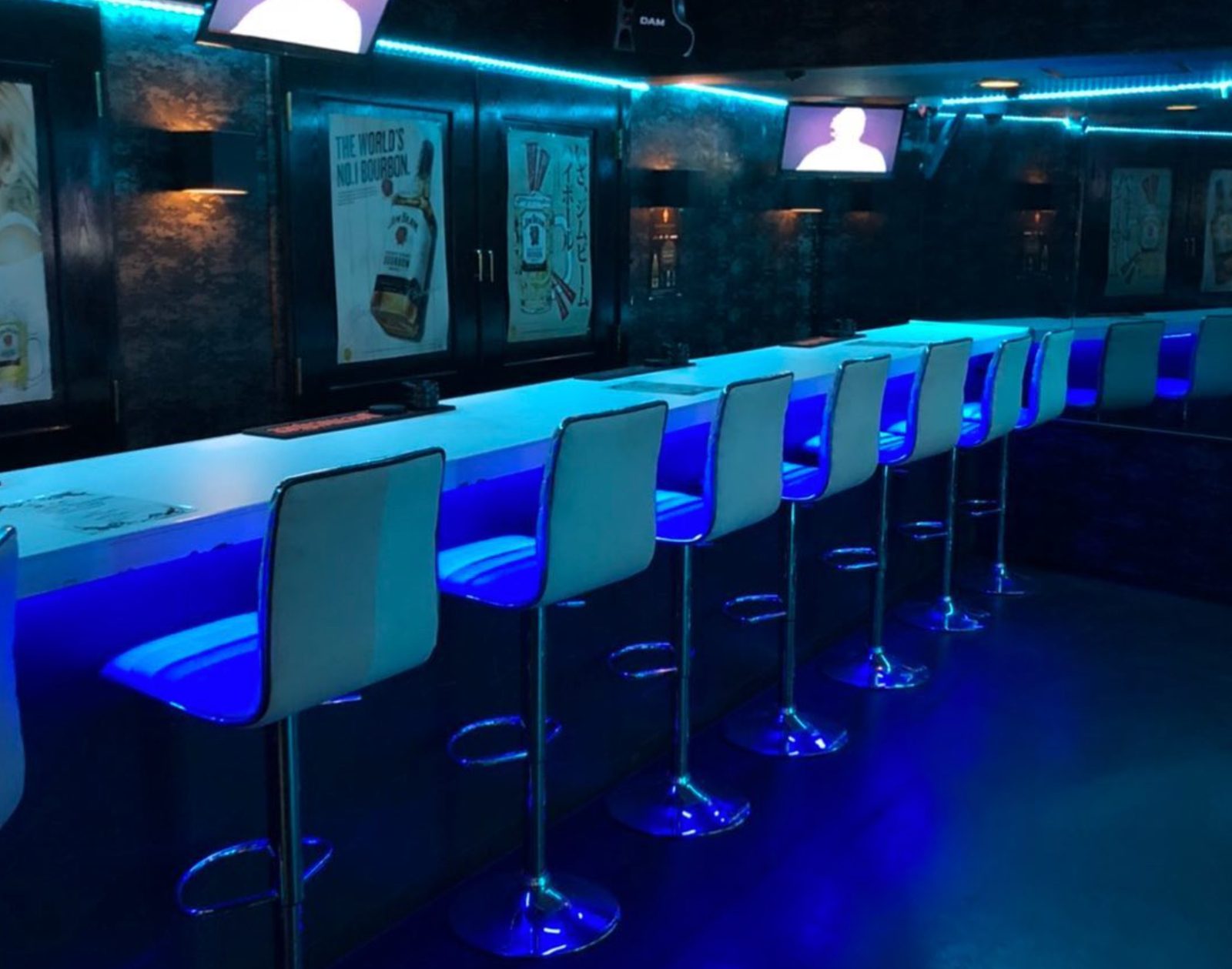 シークレットラウンジ double (ダブル) 店内写真